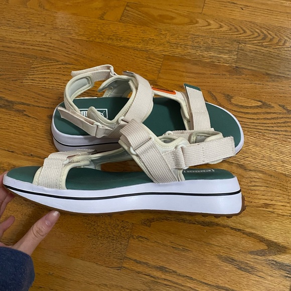 Future Rider Sandals from Finish Line - Picture 2 of 5